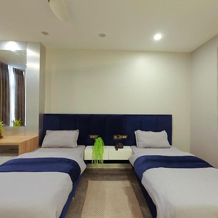 Hotel Bay Laurel Retreat Faridabad Εξωτερικό φωτογραφία