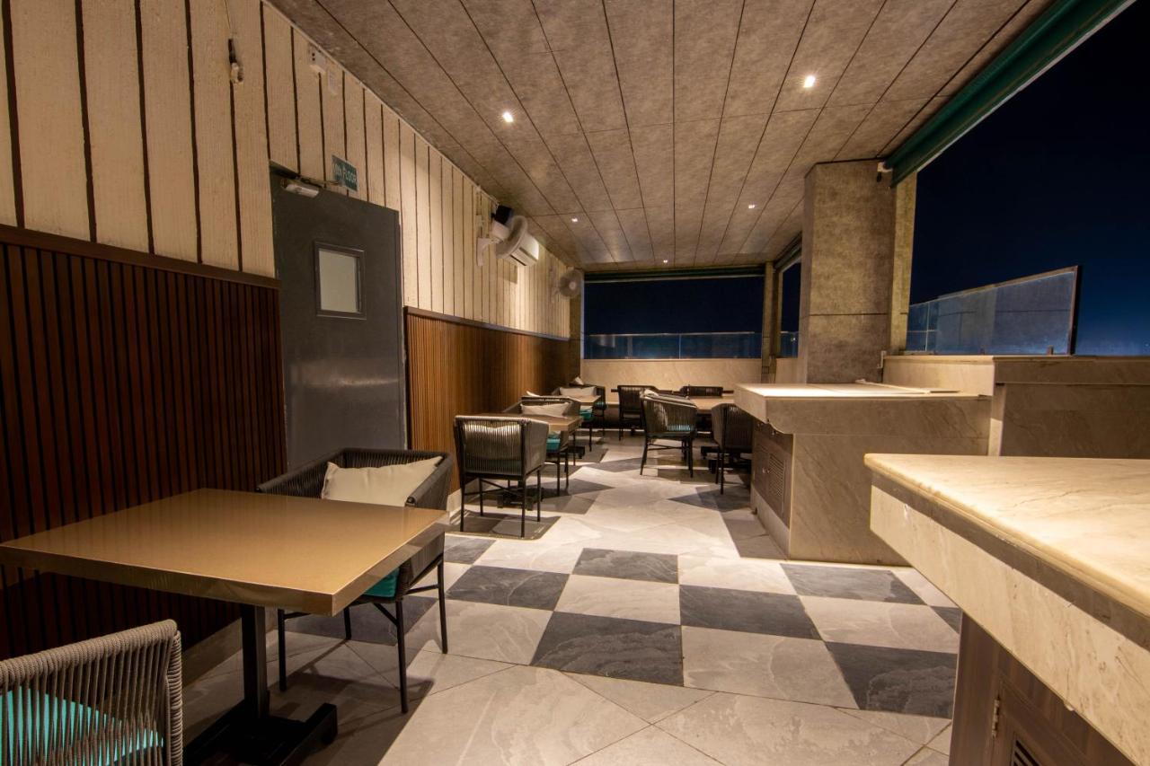 Hotel Bay Laurel Retreat Faridabad Εξωτερικό φωτογραφία
