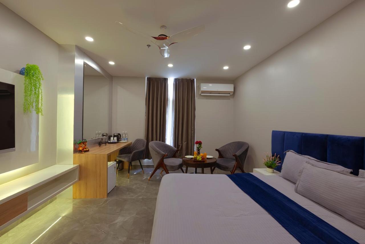 Hotel Bay Laurel Retreat Faridabad Εξωτερικό φωτογραφία